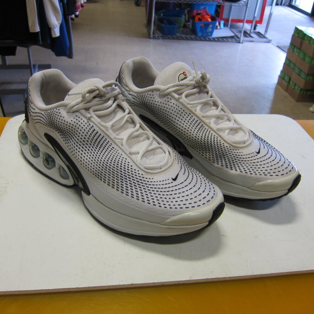 Nike Air Max DN Men's 13 Photon Dust/White/Black Shoe's DV3337-103